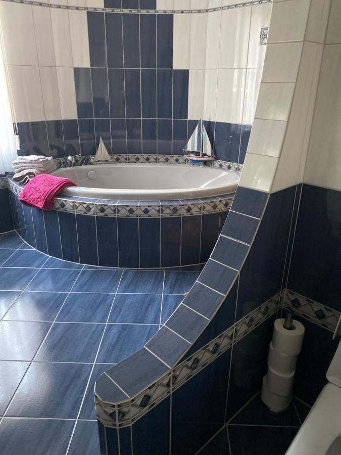 La Maison Du Petit Bonheur Moutier Екстер'єр фото